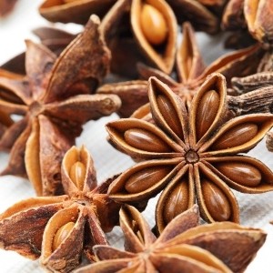 certified organic star anise essential oil Suppliers
