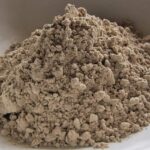 Bentonite clay powder